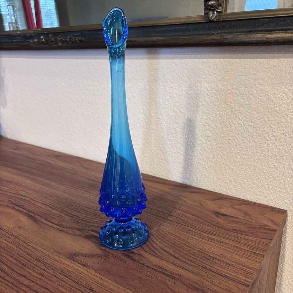 Fenton Swung Bud Vase Blue Hobnail Pattern